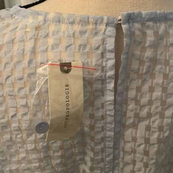 😍 NWT Anthropologie powder blue, mesh-like puffed sleeve top. L. Gorg!! - Picture 5 of 11